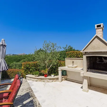 Veronica By Interhome *