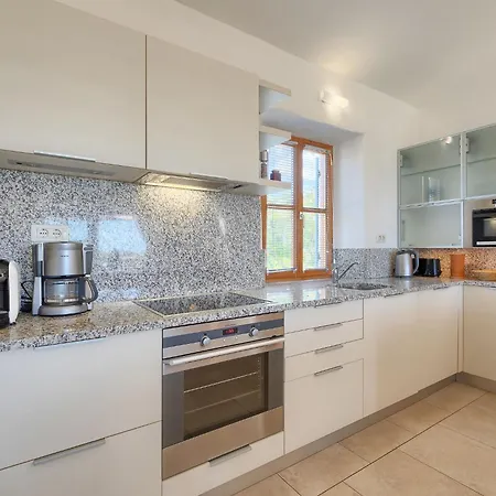 Veronica By Interhome Tatil Evi